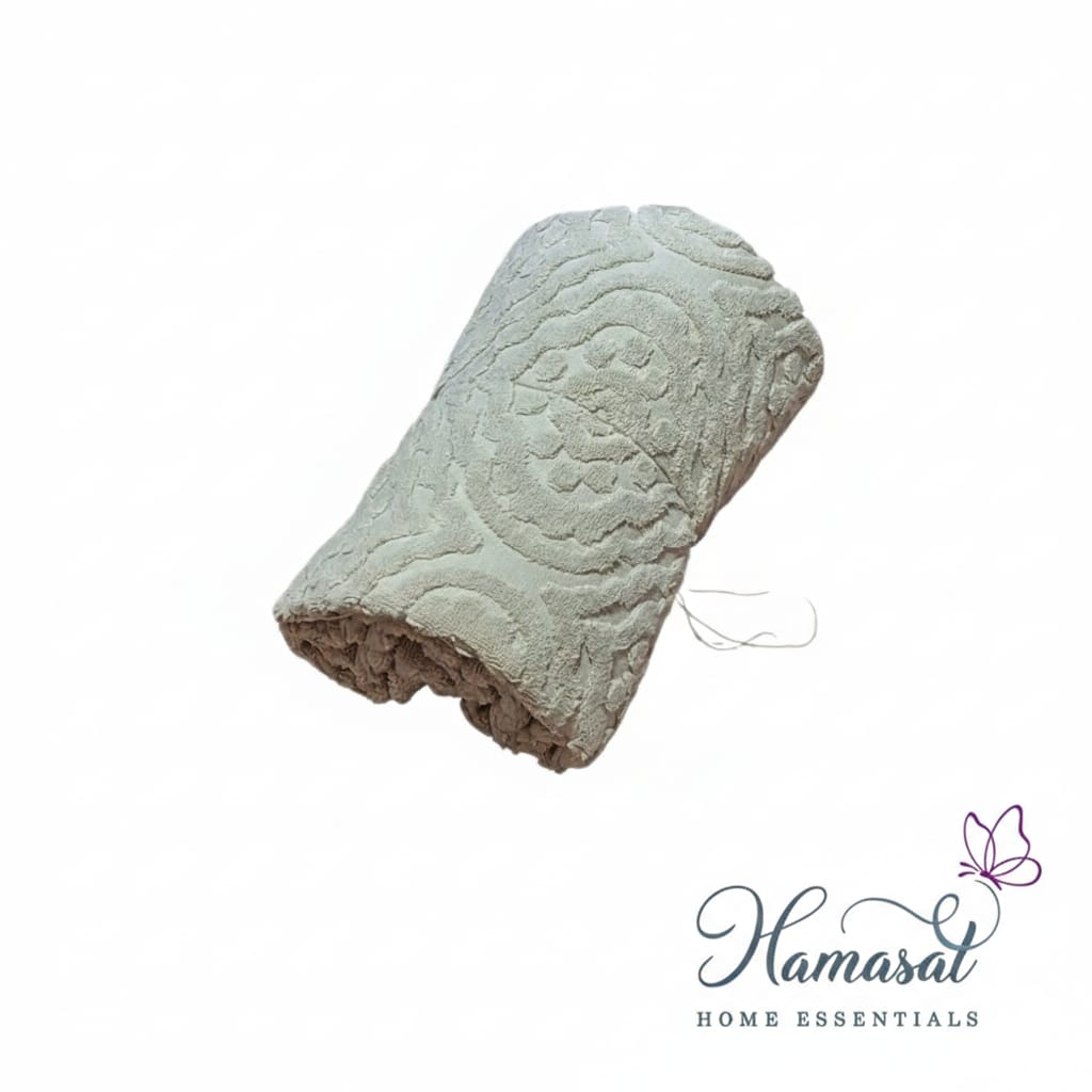 Raised Floral Towel (70x140cm)